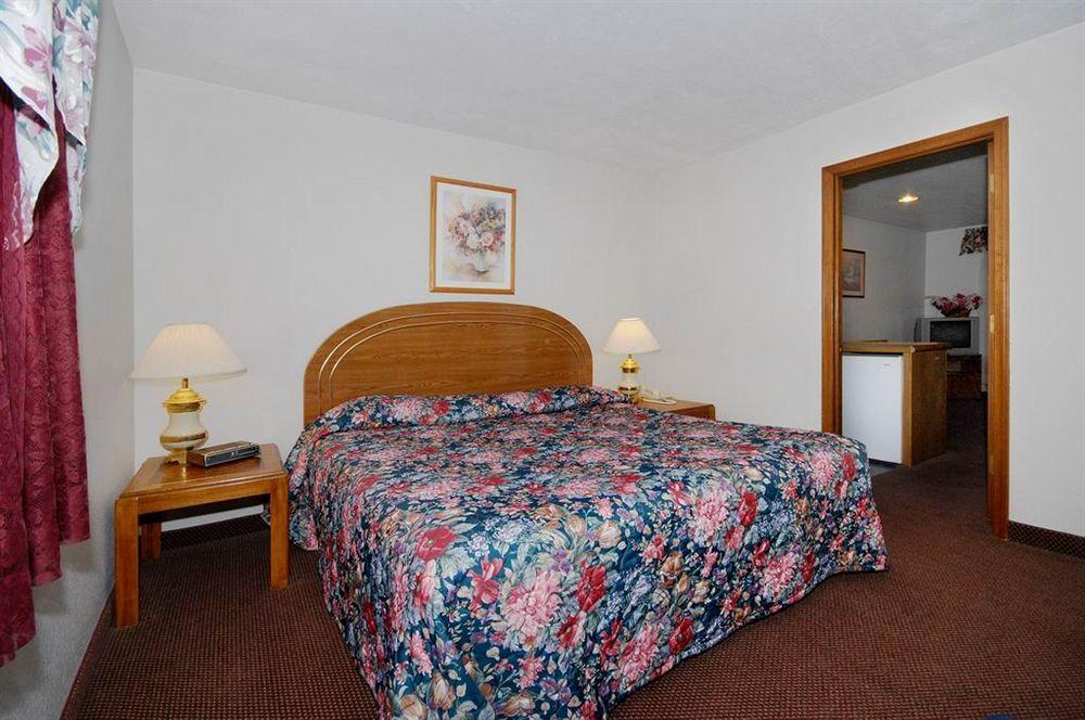 Oak Hill Inn And Suites Tahlequah Zewnętrze zdjęcie