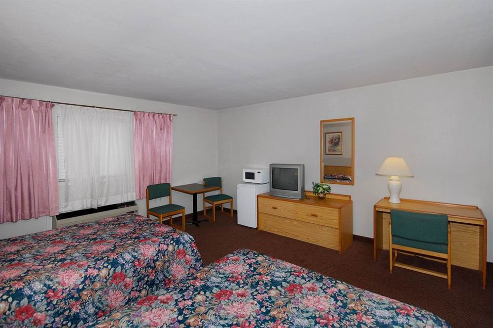 Oak Hill Inn And Suites Tahlequah Zewnętrze zdjęcie