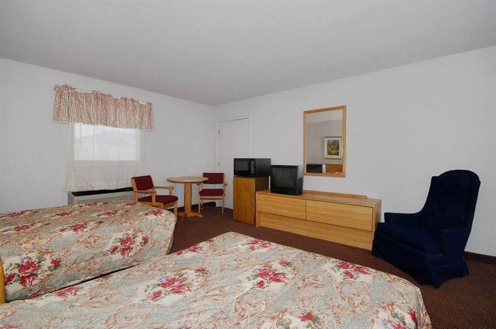 Oak Hill Inn And Suites Tahlequah Zewnętrze zdjęcie